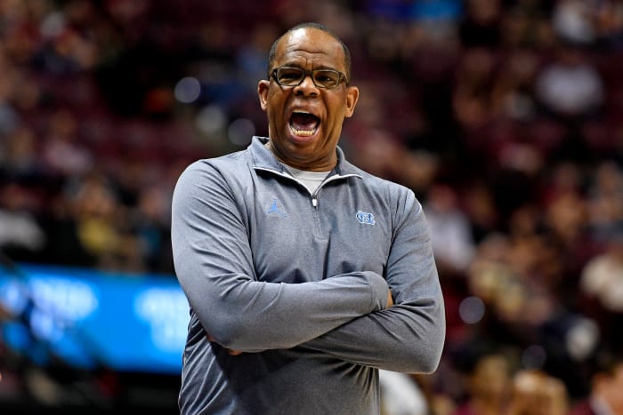 UNC basketball head coach Hubert Davis